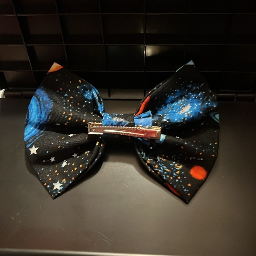 Galaxy bow - Picture 2 of 4